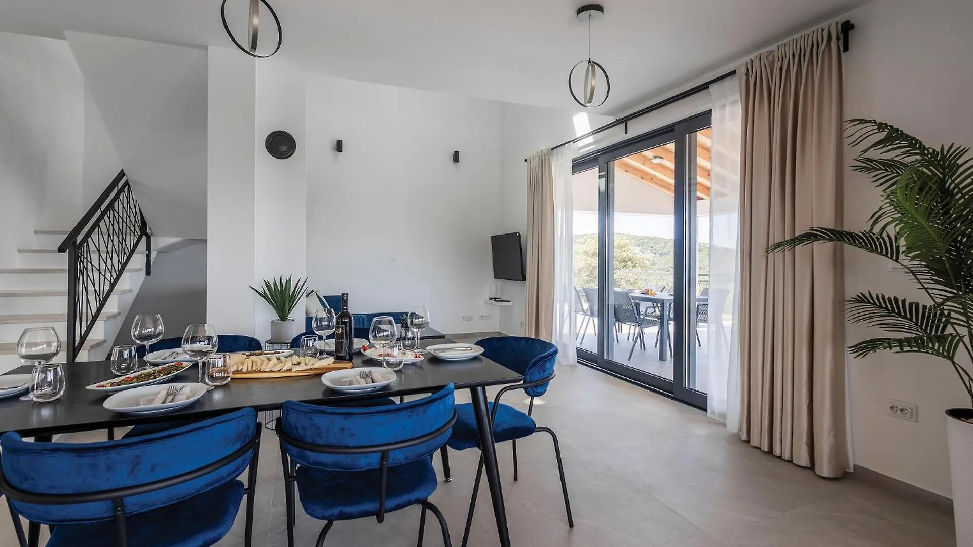 Holiday home Awesome Home In Zman With Outdoor Swimming Pool