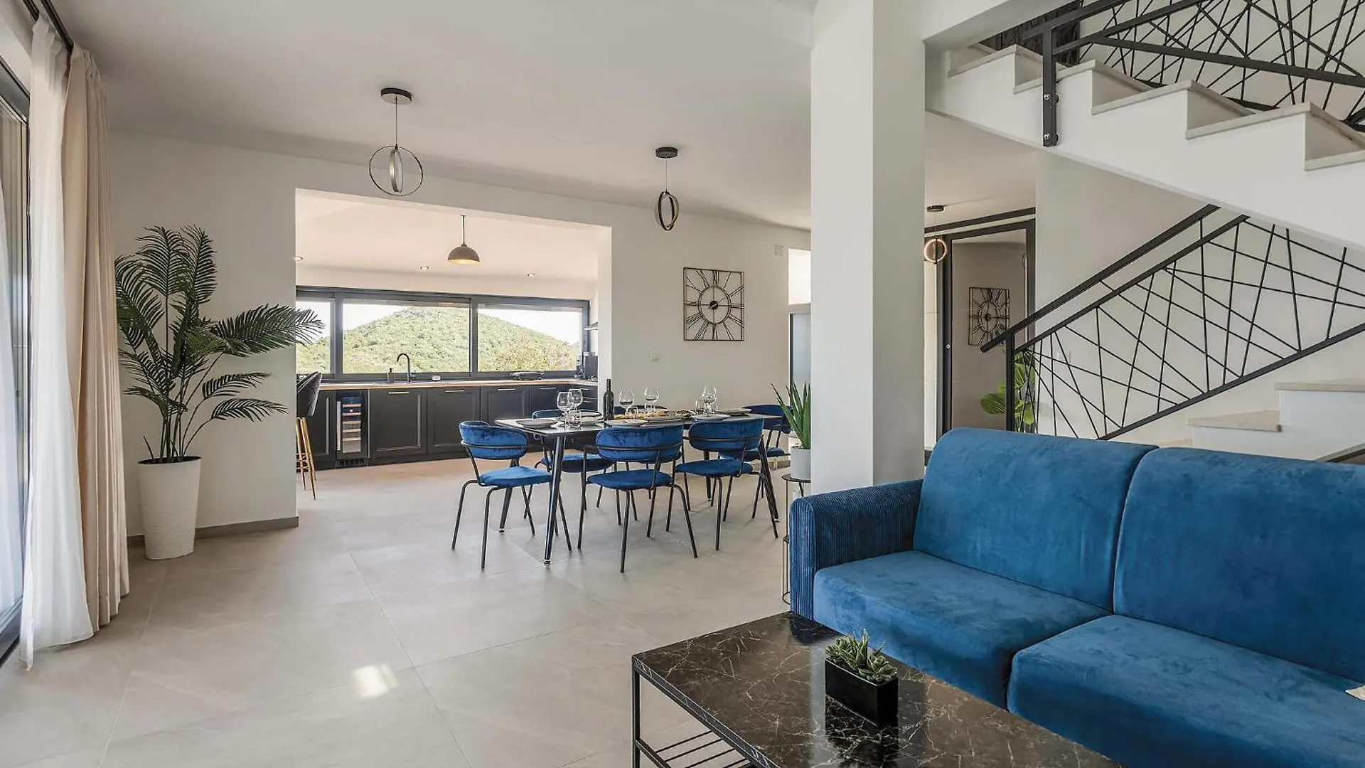 度假居 Awesome Home In Zman With Outdoor Swimming Pool